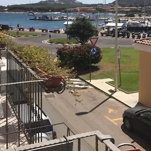Nido Di Sara , Palau Italie