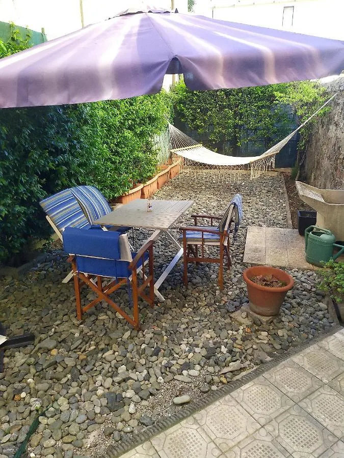 Apartment With Garden Lucques