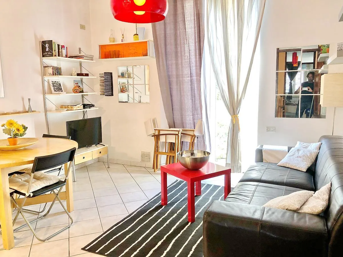Apartment With Garden Lucques