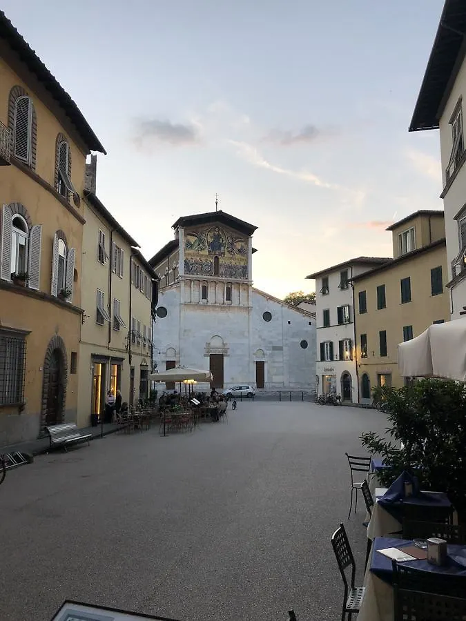 Apartment With Garden Lucca