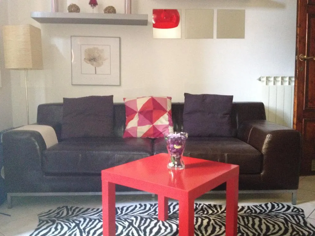 Apartment With Garden Lucca İtalya